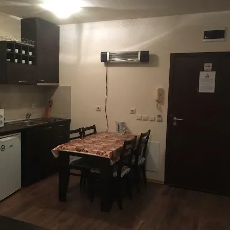 Apartment Royal Tower Studio *