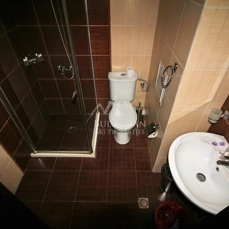 Royal Tower Studio Apartamento *
